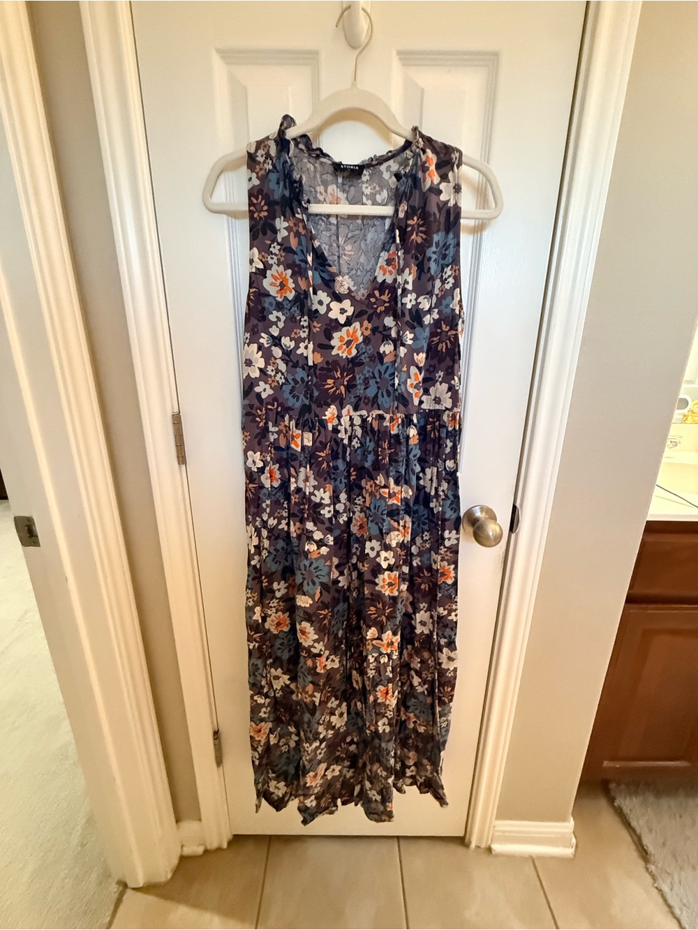 Floral V-Neck Sleeveless Maxi Dress